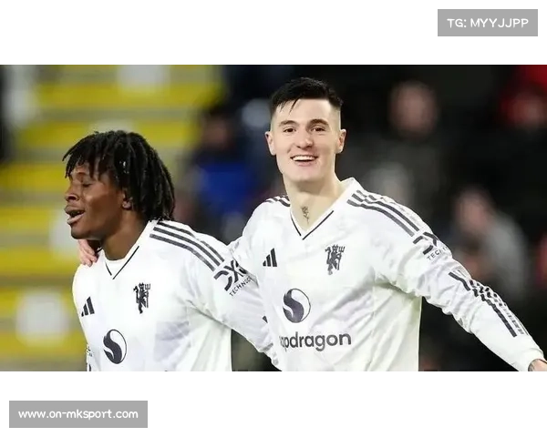 曼联客场2-2伯恩利遭遇三连平，谢什科双响难救主