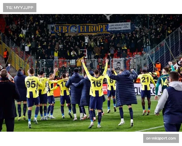 欧足联发布本月技术报告：欧冠八强战阶段传中成功率较小组赛下降5.2%